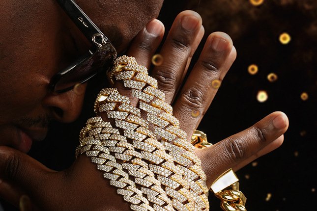 The Best Hip Hop Jewelry Pieces to Level Up Your Party Style - ICEEDRIP