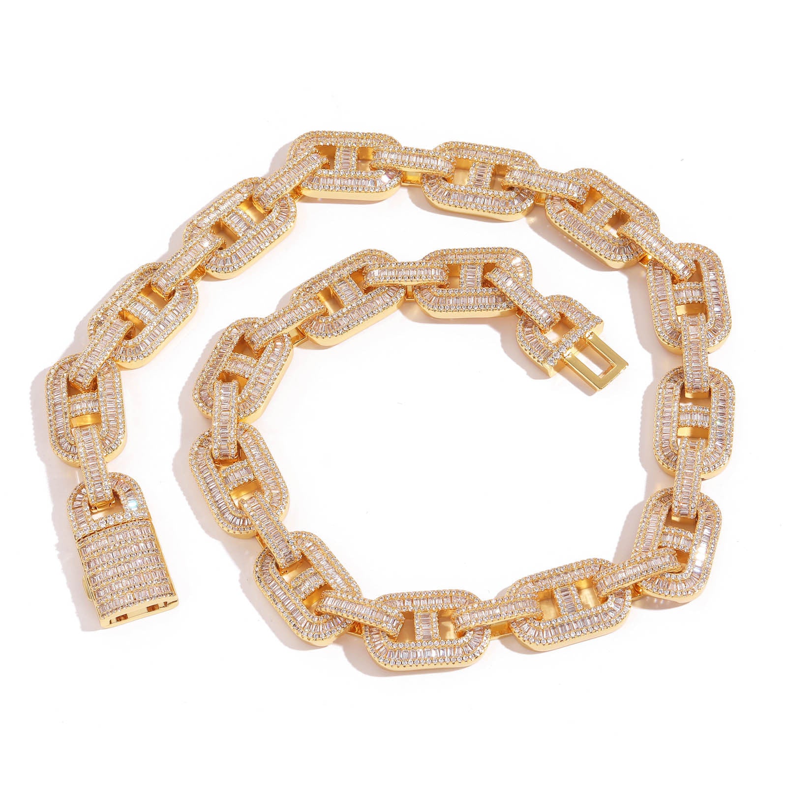 15mm Baguette Mariner Chain in 18k Gold