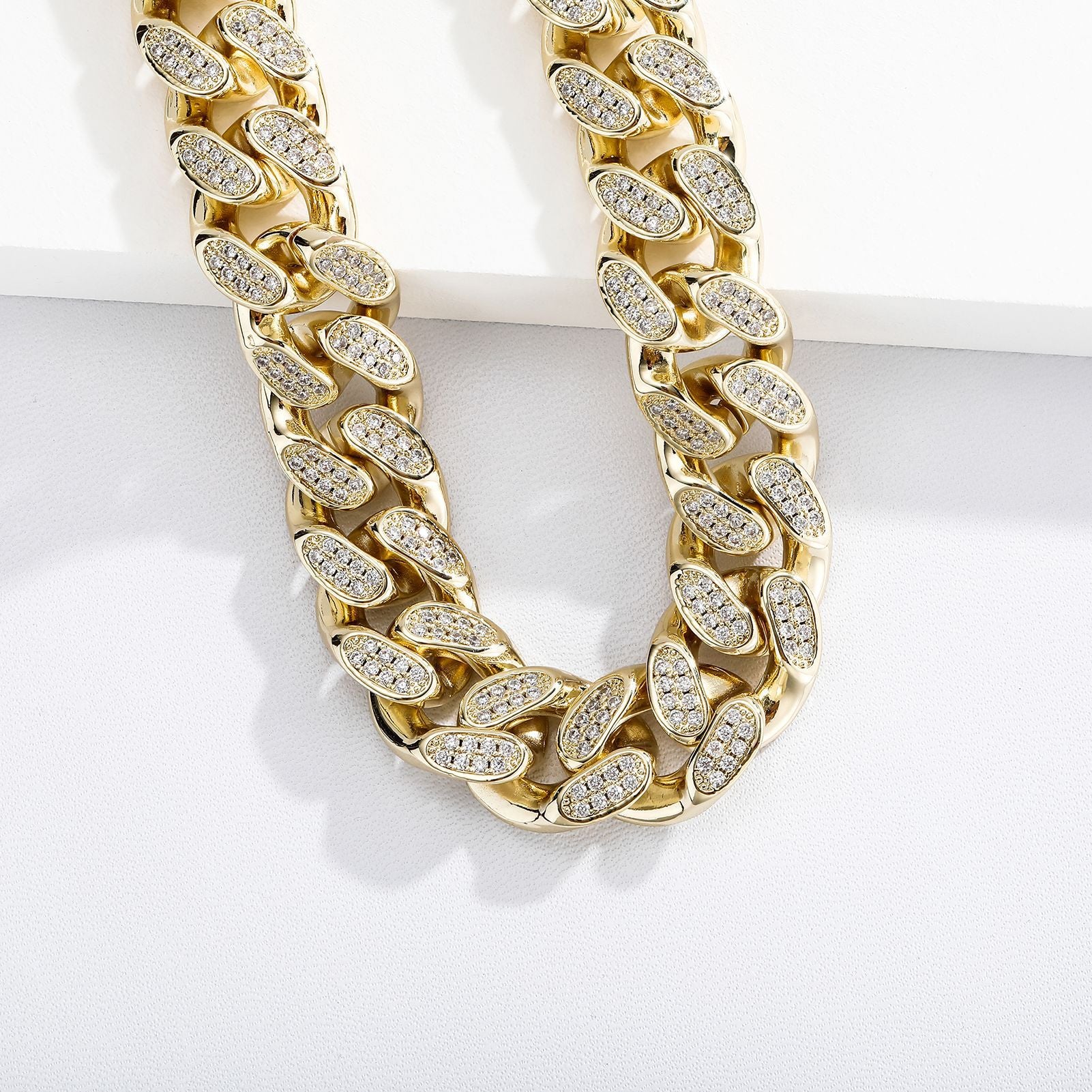 18mm Box Clasp Iced Out Cuban Chain