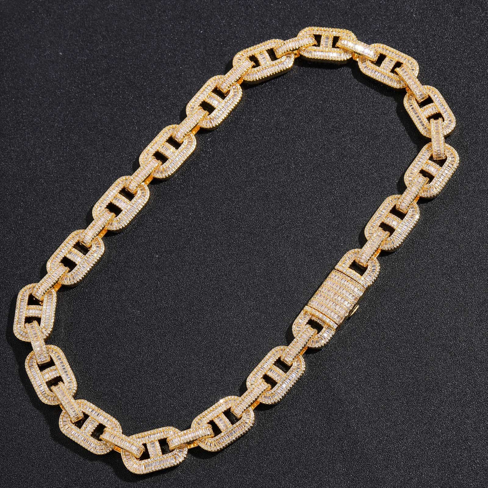 15mm Baguette Mariner Chain in 18k Gold