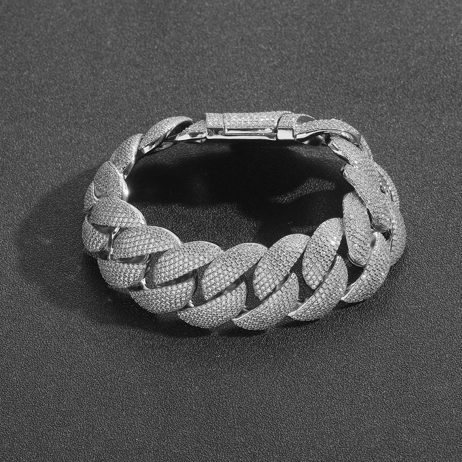 22mm 3d Bubble Iced Cuban Bracelet In White Gold