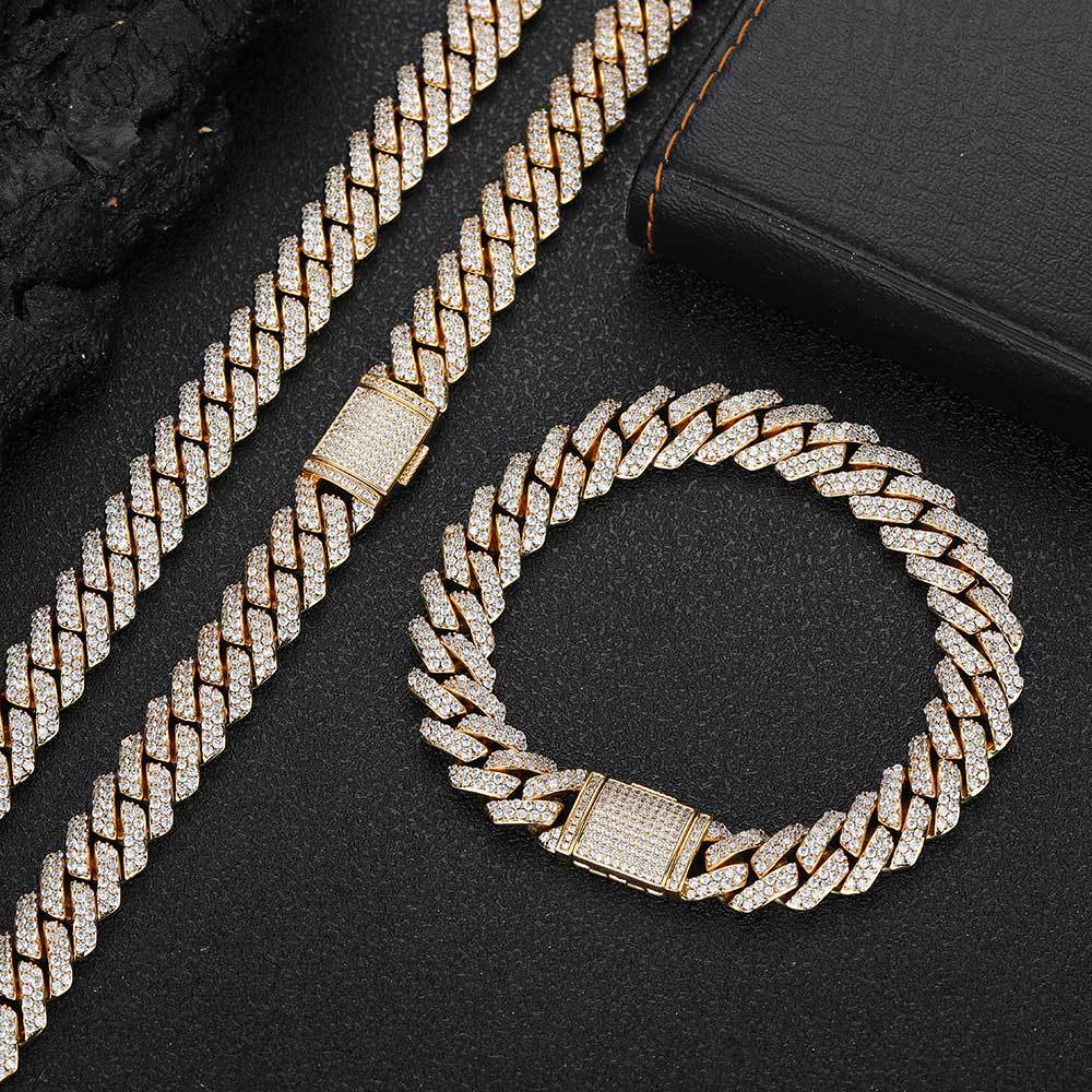 10MM Cuban Link Bracelet  In Gold