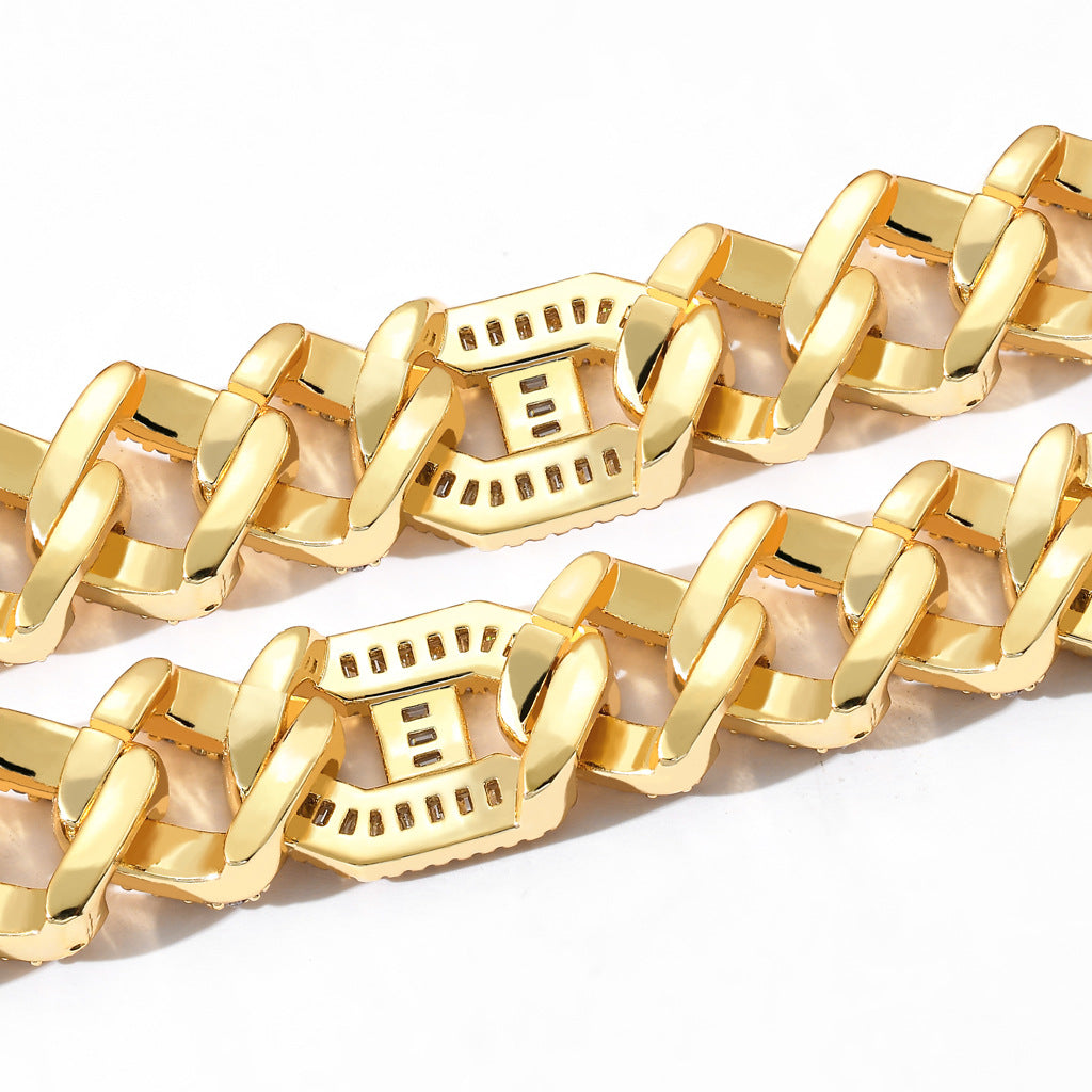 15mm 18K Gold Prong Baguette Curb Chain