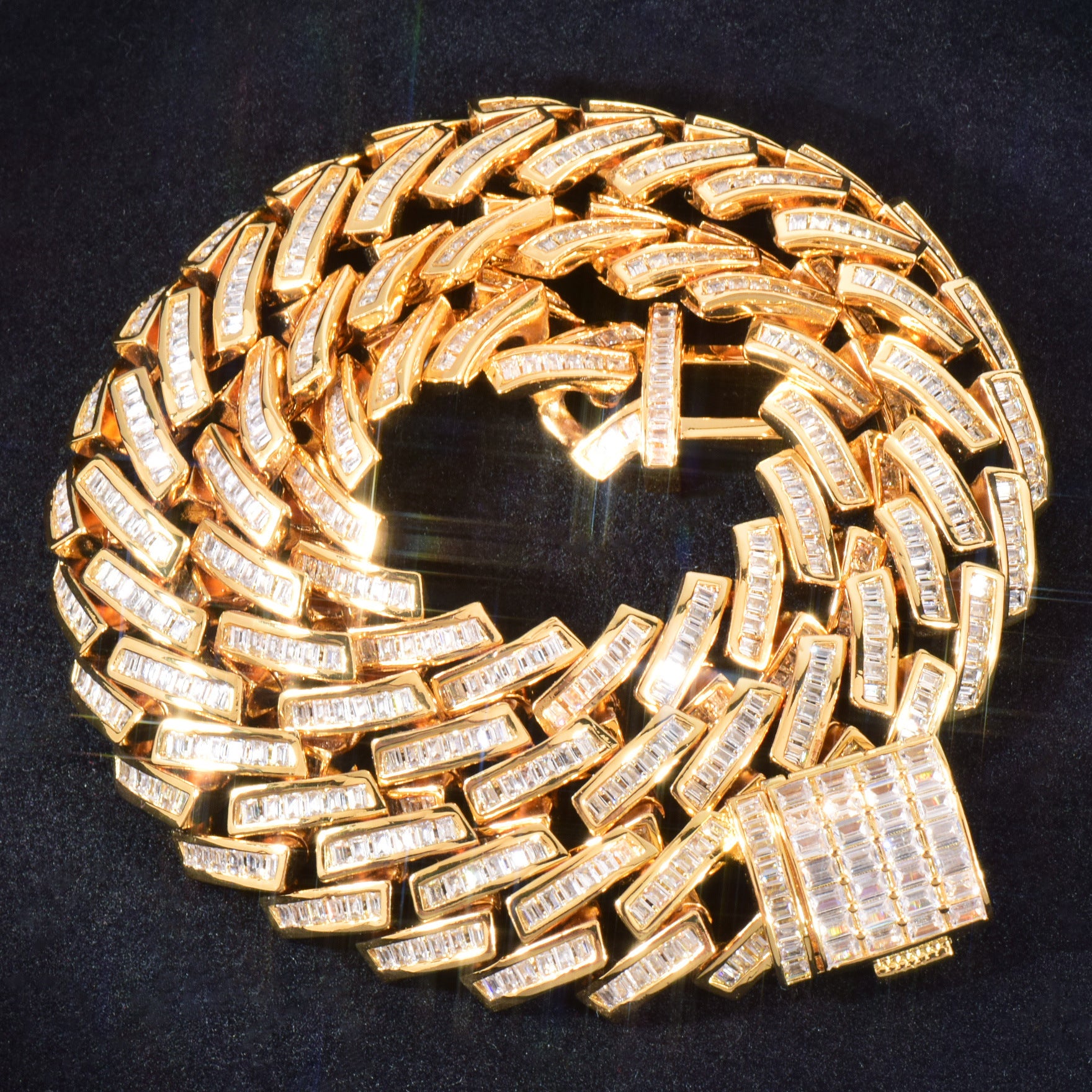 Baguette Channel Set Cuban Necklace (16mm) in Gold