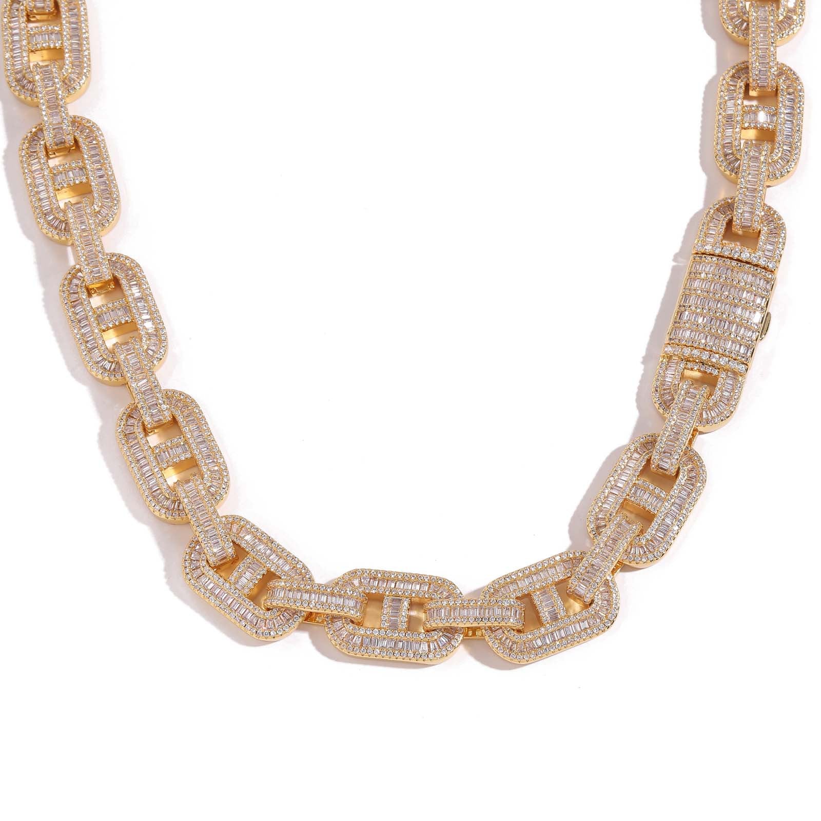 15mm Baguette Mariner Chain in 18k Gold